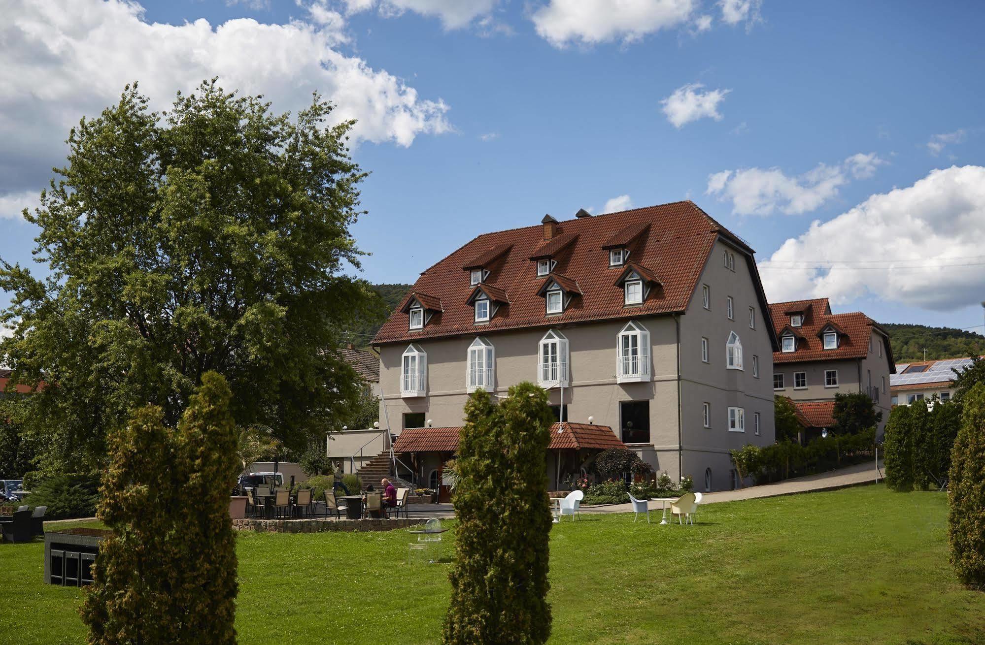 Consulat Des Weins Hotel Sankt Martin Exterior foto